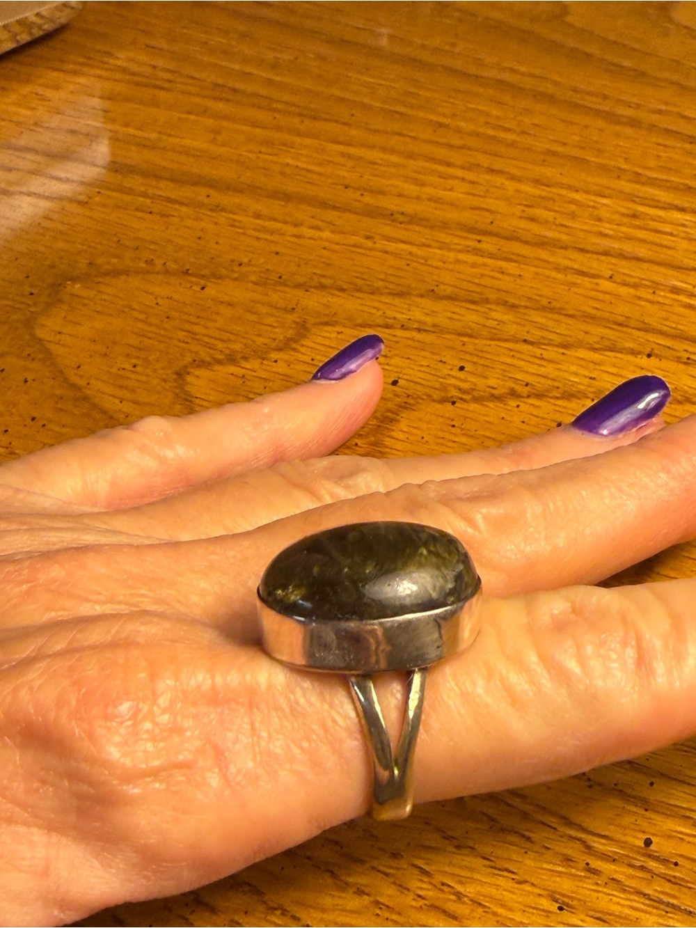 Size 7 Sodalite Oval Ring - Picture 4 of 5